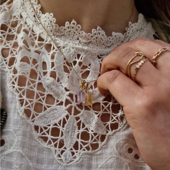 🦋 Bloggers Favorite 🦋 NWT Zara Embroidered Top Size L - Picture 15 of 16